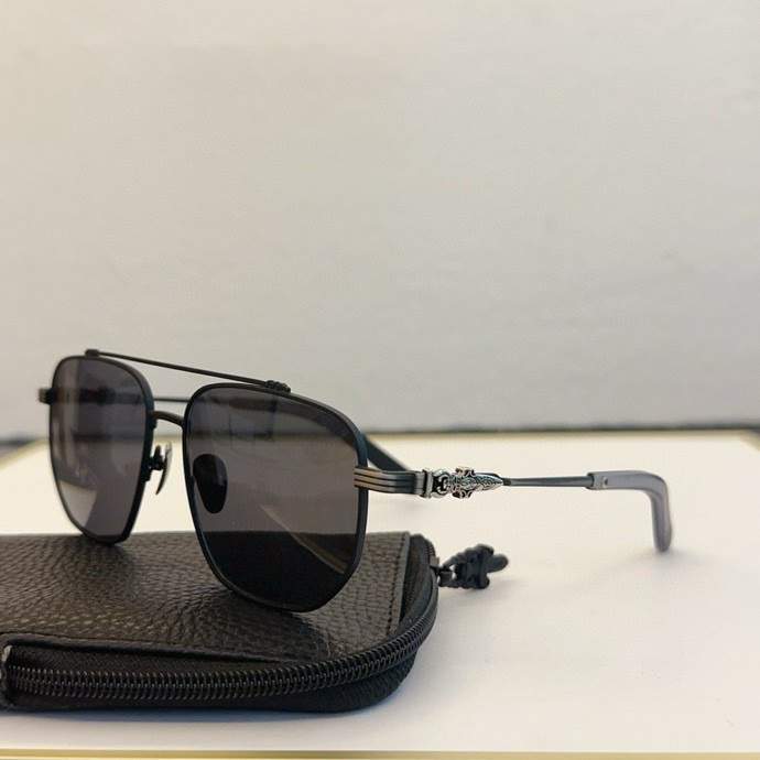 Picture of Chrome Hearts Sunglasses _SKUfw60540947fw